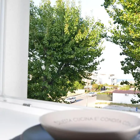 18zero2 Luxury Бари