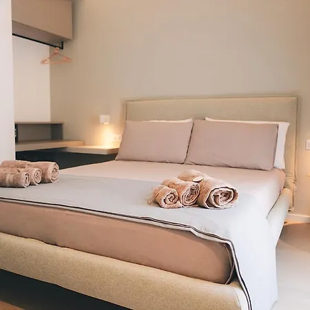 18zero2 Luxury * Бари