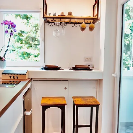 18zero2 Luxury Апартаменты Бари