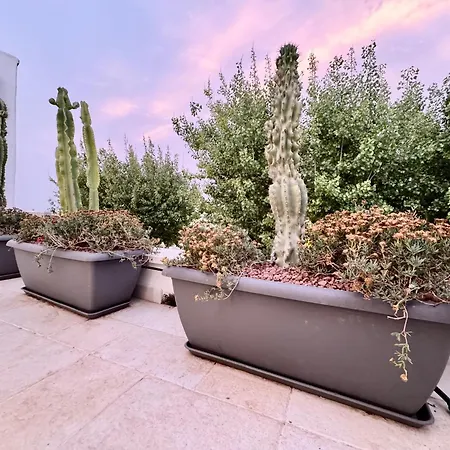 18zero2 Luxury Apartment *