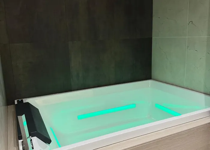 Apartment 18zero2 Luxury